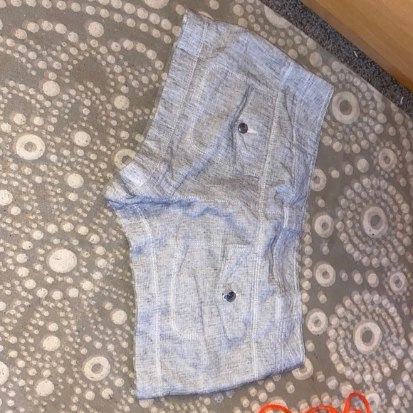 Fancy but casual, express shorts. - Picture 2 of 3